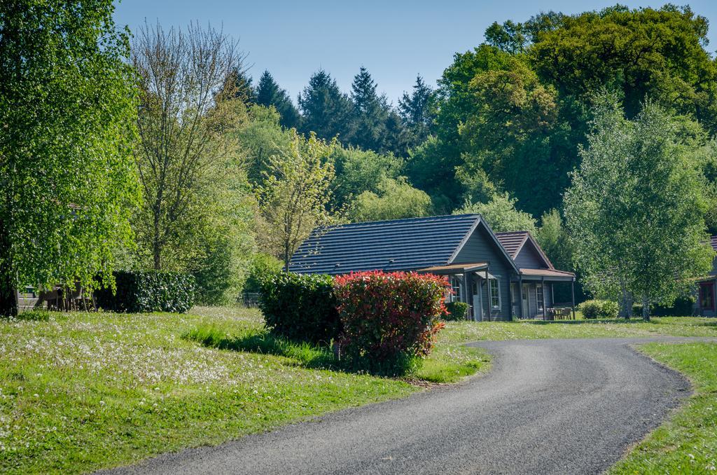 Le Camping Grand Cerf Hotel Gimouille Exterior photo